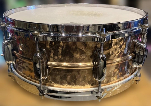 Tama hammered bronze snare - hammered,