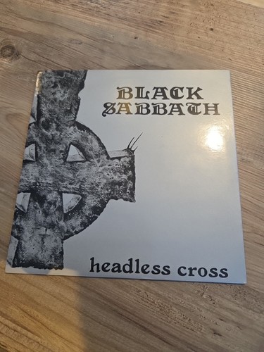 Black sabbath headless cross - black,