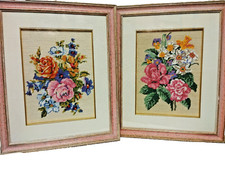 Coppia di dipinti floreali ricamati ad ago, Italia 1960-70