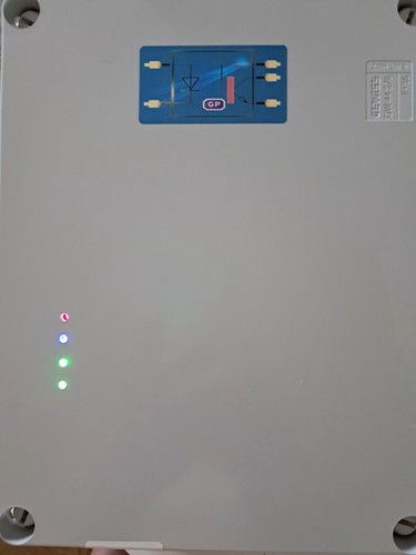 Stabilizzatore tensione 220 - di,