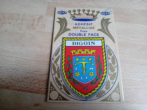 Blason adhésif métallisé