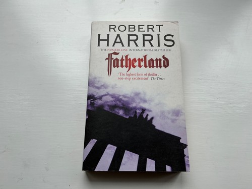 Fatherland robert harris - by,