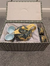 Set da tè in porcellana