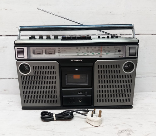 Radiocassetta ghetto blaster - ghetto,