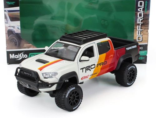 Maisto toyota tacoma - 1/27,
