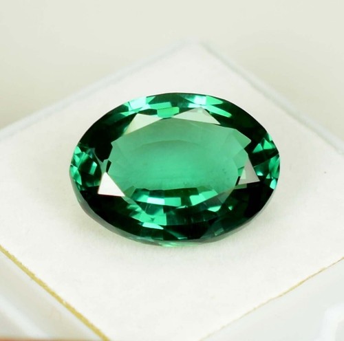 Smeraldo verde colombiano