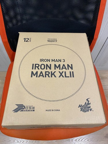Iron man ltd power pose - power,