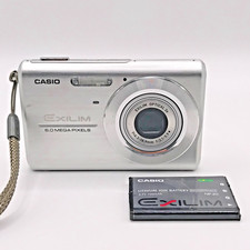 Casio Exilim EX-Z65 6.0 MP Digital Camera Silver with Battery and Sd Card Works!