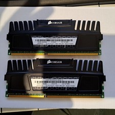 Corsair CMZ16GX3M2A1600C10 Vengeance Memoria per Desktop, 32 GB (2x1 GB), DDR3