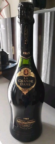 Champagne grande dame - grande,