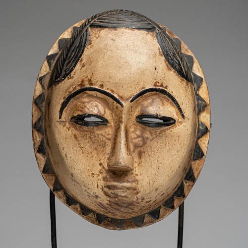 0420 maschera baule con base - baule,