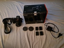 Sony a7 + obiettivo + 4 batterie + scatola originale