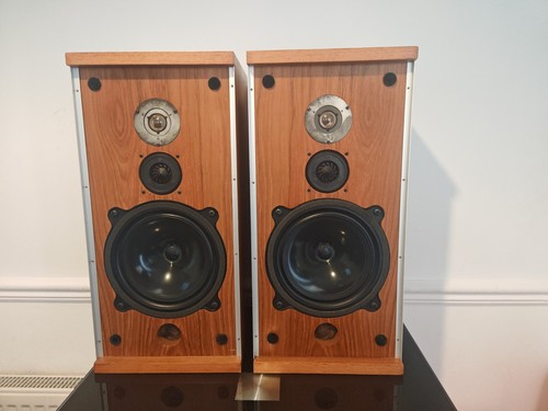 Bowers wilkins dm4 - (b&w),