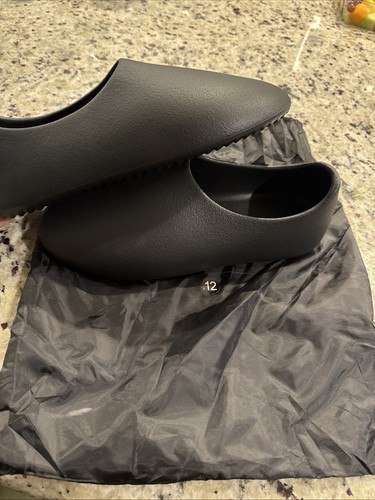 Kanye west yeezy pantofole - ye,