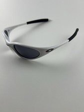 Oakley Minute 1.0 Pearl White Frame Black Iridium Lens 04-093 Gen 2 NEW RARE