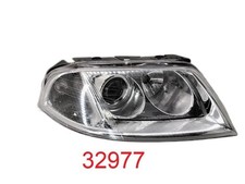 FARO ANTERIORE DESTRO PER VOLKSWAGEN Passat Berlina 4° Serie 3C0941006AA AXX (