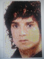 Mosaico Moderno Pixelart Handmade Con Hama Beads " FRODO"