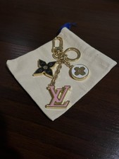 Louis vuitton - louis,