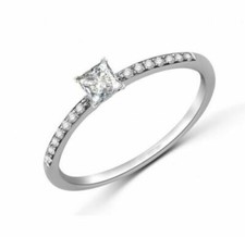 Pave 0,50 cts princess taglio