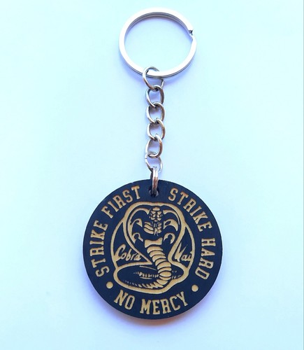 Portachiavi cobra kai - kai, serie