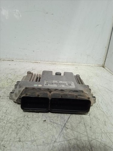 0281011943 centralina motore