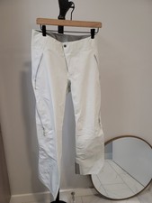 Pantaloni isolati da