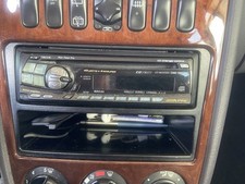 autoradio Alpine usata