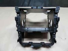 GOLF 5 SUPPORTO CONSOLLE CENTRALE X ALLOGGIAMENTO AUTORADIO + CLIMA. FINO AL 09.