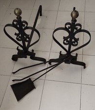 COPPIA DI ALARI DA CAMINO FERRO BATTUTO CON ATTREZZI