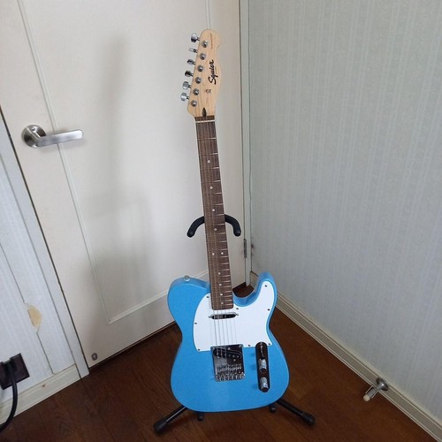 Squier fender telecaster - by,