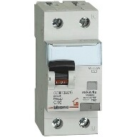 Interruttore magnetotermico