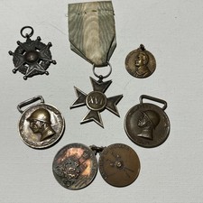 WW2 Lotto Di 7 Medaglie