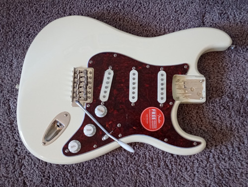 Fender squier stratocaster - fender,