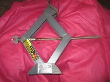 CRICK Ruota SAAB 9000 CD CS CSE Aero Crick Trousse Attrezzi ORIGINALE 8961470