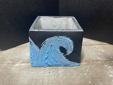 Fioriera in cemento fatta a