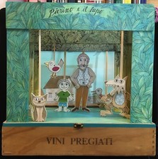 teatrino in legno fatto a mano