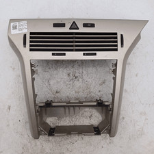 Rivestimento centr. cruscotto  OPEL ASTRA (A04) 1.4 16V Twinport (66Kw) SW