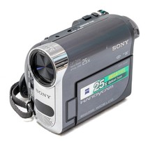 Videocamera Sony Digital Handycam DCR-HC47E PAL MiniDV 25X 2000X Video Camera