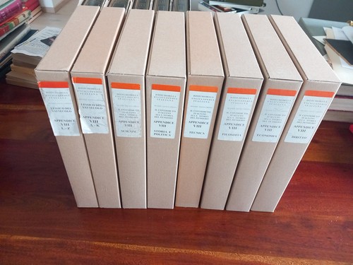 Enciclopedia italiana treccani - italiana,