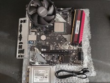 Combo CPU Ryzen 3 2200G, Scheda Madre, RAM 8Gb DDR4, SSD 128Gb