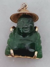 CIONDOLO BUDDHA in giada verde scuro con supporto in metallo dorato