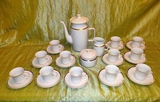 Servizio di 12 tazzine da