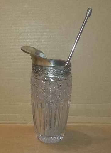 Mixer cocktail martini - cocktail, in