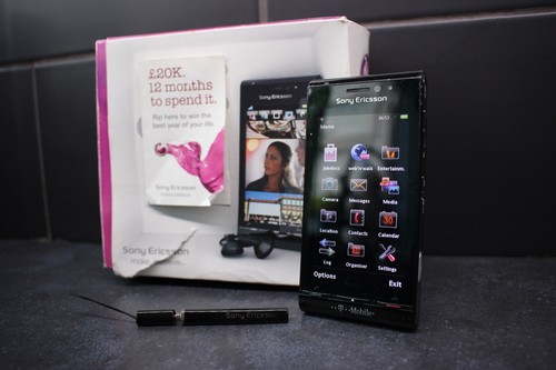 Sony ericsson satio u1i - ericsson,