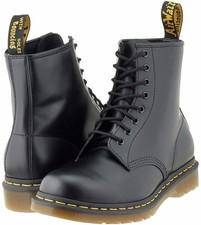 Stivali stringati Dr. Martens