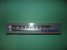 LS MODELS voiture voyageurs