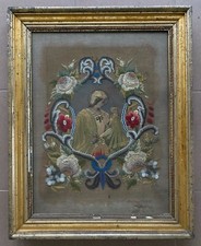 “ Atena” Ricamata A Punto Raso Con Fiori E Perline Su Cornice Dorata