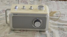 RADIO VINTAGE TEAC AM-FM RADIO