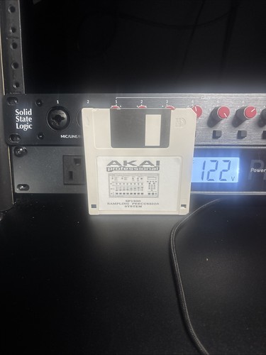 Akai mpc 2000xl - akai,