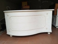 ARREDAMENTO NEGOZIO - MOBILE CASSA E MOBILE VETRINA IN LEGNO DECAPPATO BIANCO